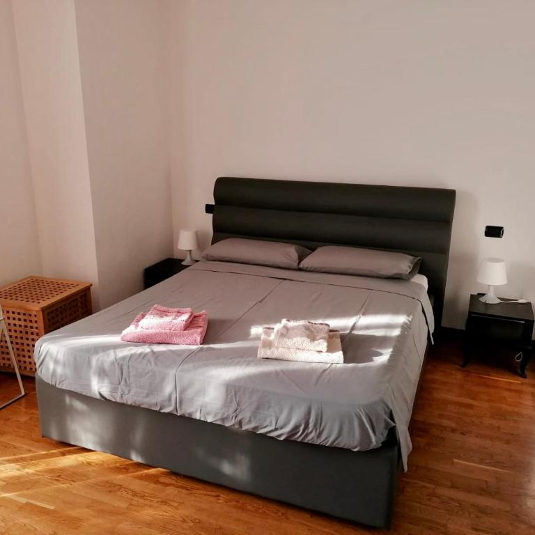 Villa con ampio giardino esterno e piscina condominiale - Casa con 2 Camere da Letto - 16