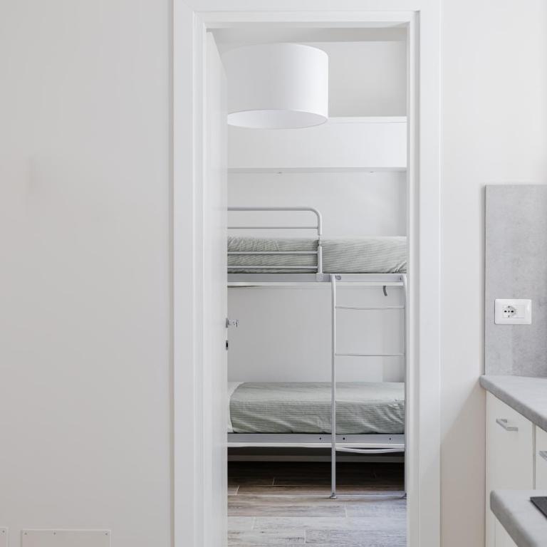 Cavour Luxury Home - One-Bedroom Apartment - 13