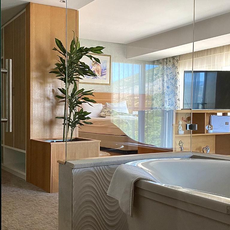 Hotel Bellevue - Deluks Suite - 1