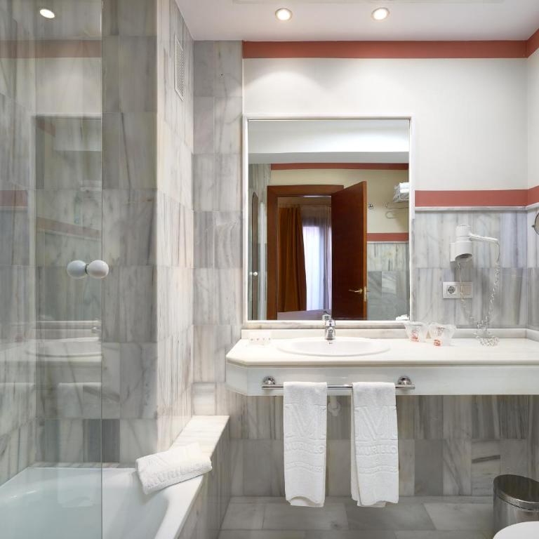 Hotel Murillo - Twin Room - 4