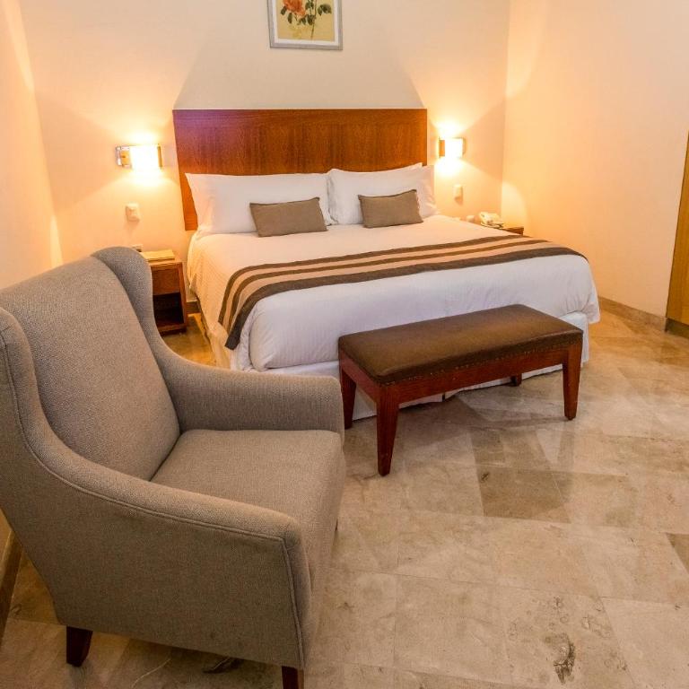 Hotel Parador de Alcalá - Habitación Deluxe - 3