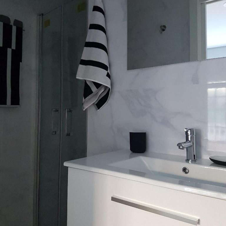 Barcia 1 - Three-Bedroom Apartment - 6