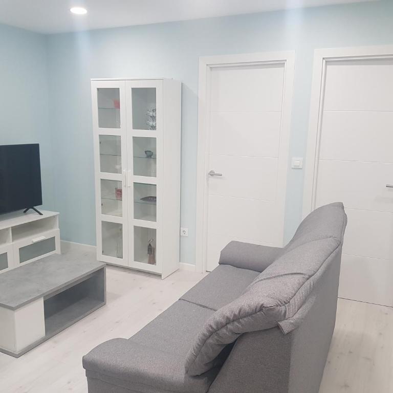 Barcia 1 - Three-Bedroom Apartment - 3