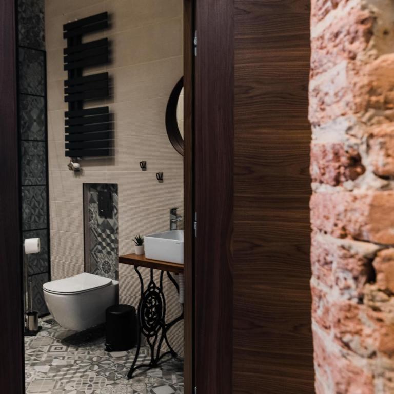 Square 19-Boutique rooms - Deluks Dvokrevetna Soba sa Bračnim Krevetom/Zasebnim Krevetima - 5