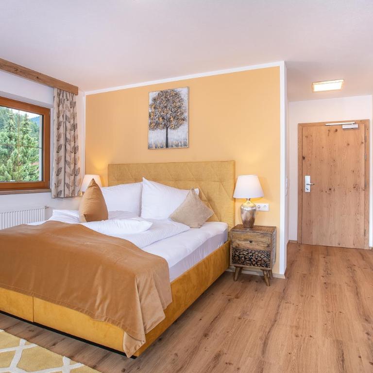 Gasthof Dorfwirt Sandgruber Ges.m.b.H - Großes Doppelzimmer - 2