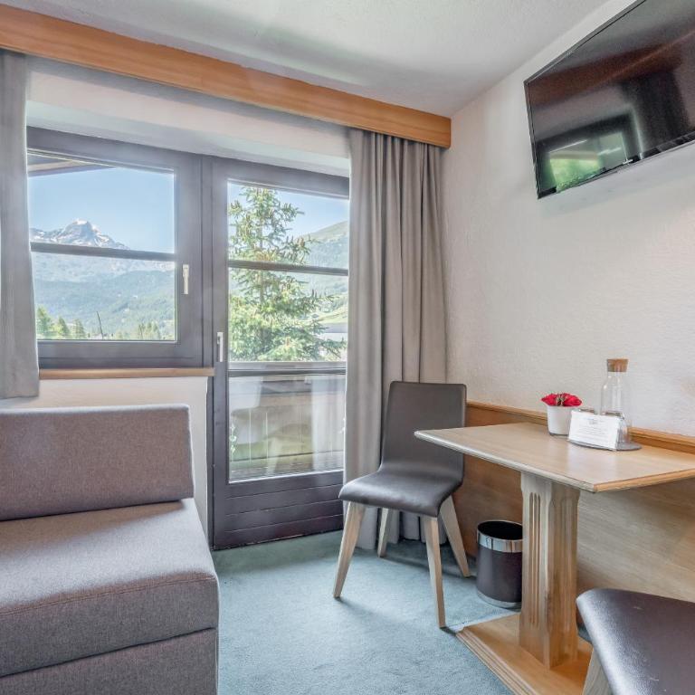 Corso`s Annabell - Bed & Breakfast - Doppelzimmer mit Balkon (3 Erwachsene) - 8