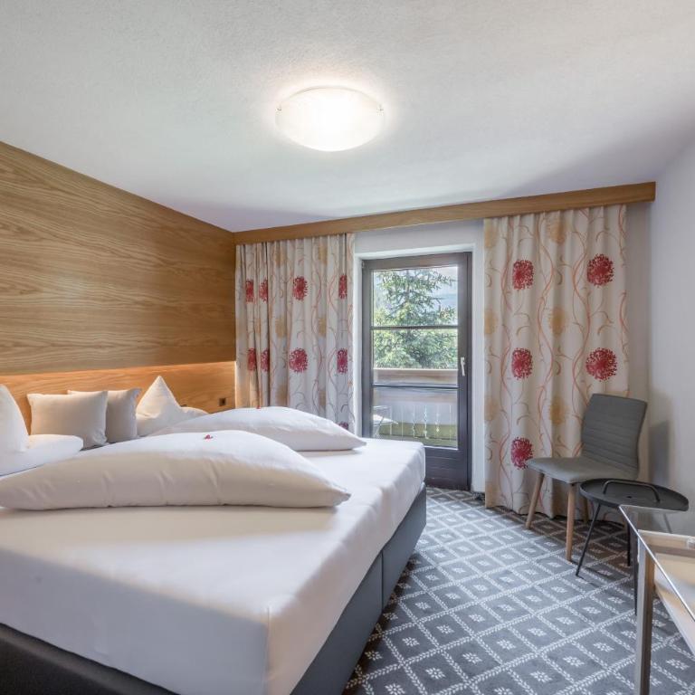 Corso`s Annabell - Bed & Breakfast - Doppelzimmer mit Balkon - 8
