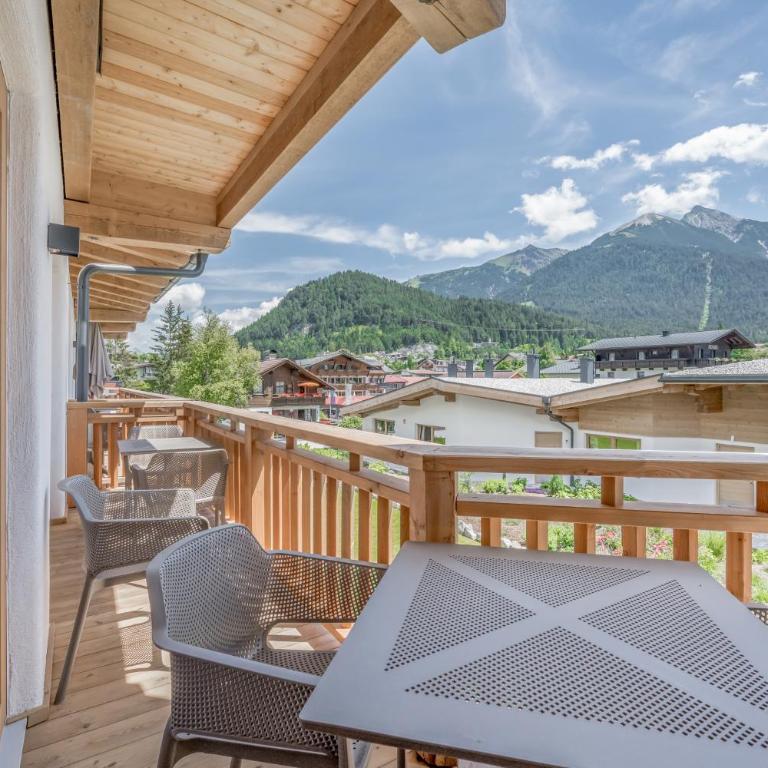 AlpenParks Chalet & Apartment Alpina Seefeld - Superior Apartment - 3