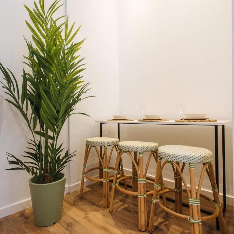 Lola de Triana Apartments - Apartamento Estándar - 1