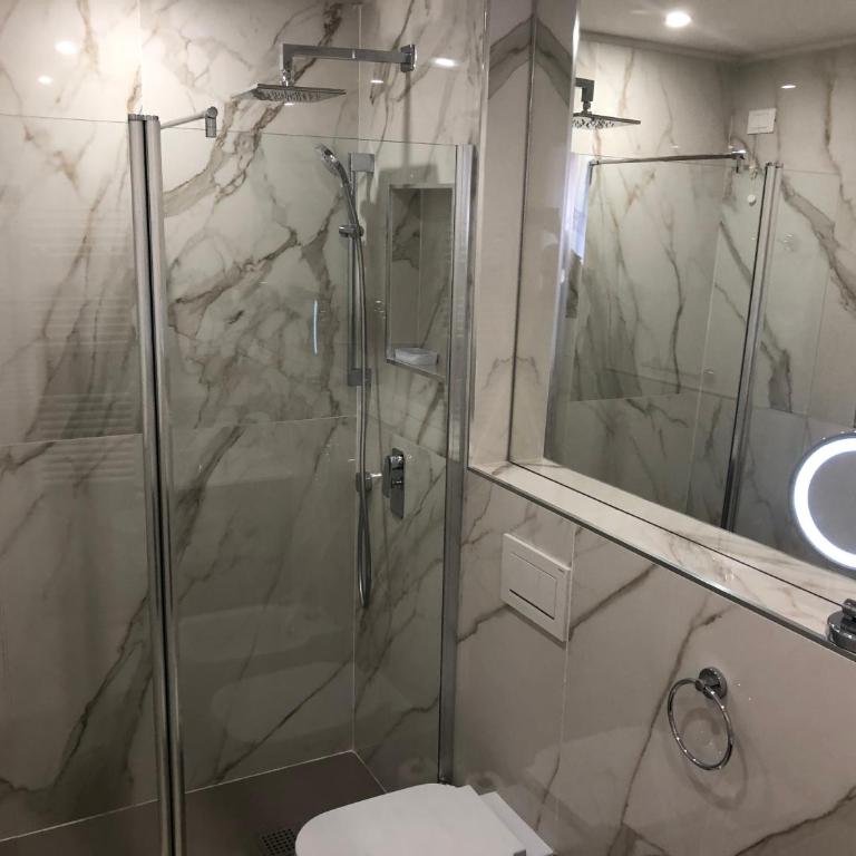 Art Atelier Risorgimento Guest House - Deluxe Vierbettzimmer - 14