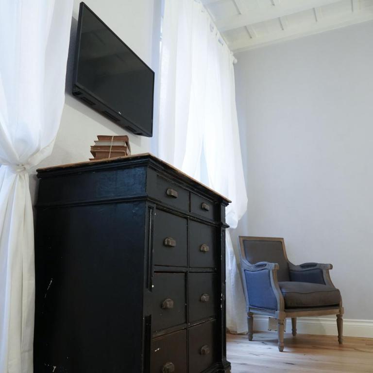 Art Apartment Black & White Suite - Appartamento con 2 Camere da Letto - 68