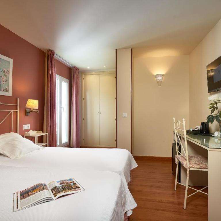 Hotel Murillo - Superior Double Room - 10