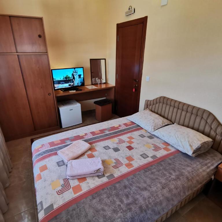 Apartments Abramovic - Standardna Dvokrevetna Soba s Bračnim Krevetom - 6
