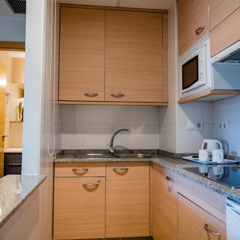 Compostela Suites - Apartamento de 1 dormitorio (2 adultos) - 3