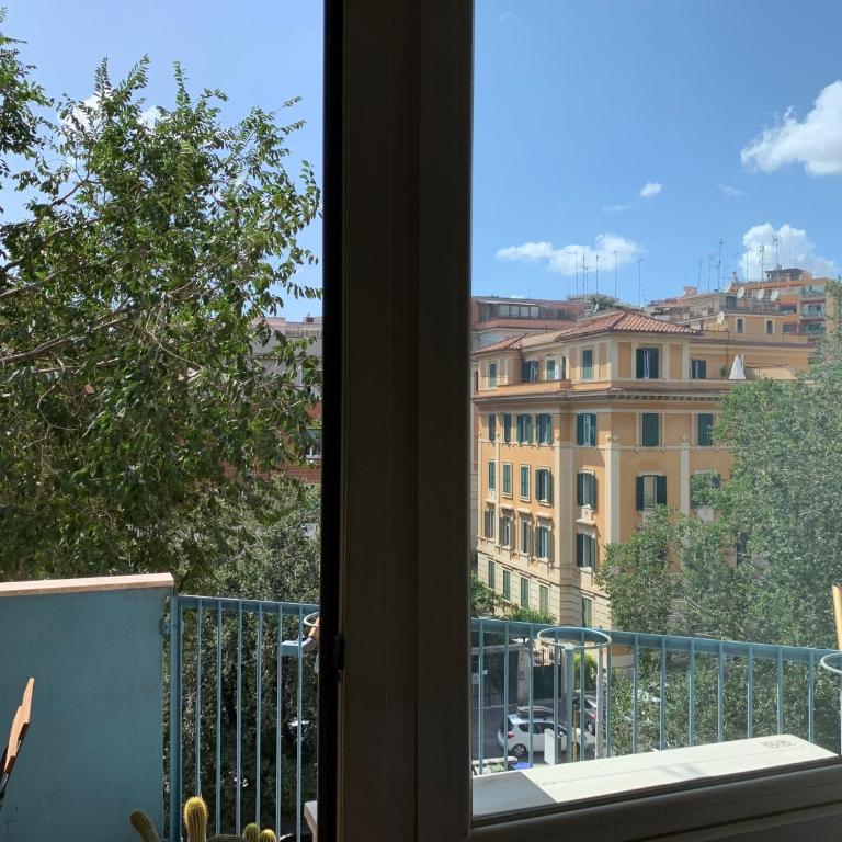SmooRoomS Trastevere - Camera Matrimoniale Deluxe con Balcone - 10