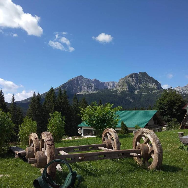 Rooms Apartment Durmitor - Three-Bedroom Apartment - 1