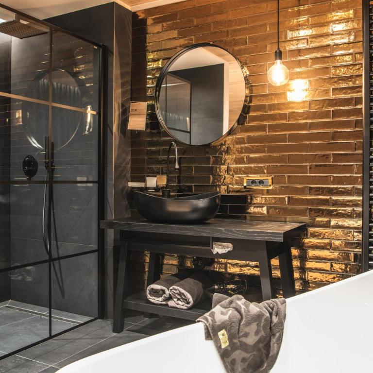 Alpin Garden Luxury Maison & SPA - Adults Retreat - Suite Junior con Vista Montagna - 2