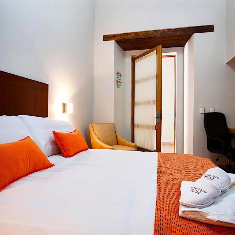 Hotel Parador de Alcalá - Habitación Doble Estándar - Sin ventanas - 2