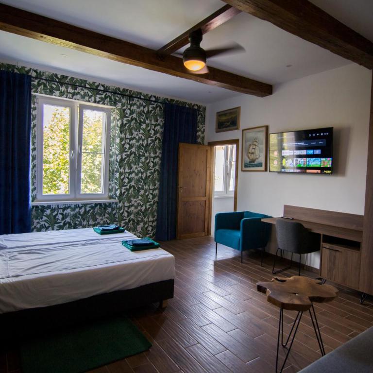 Luxurio rooms with baths - Camera Familiare con Bagno Privato - 5