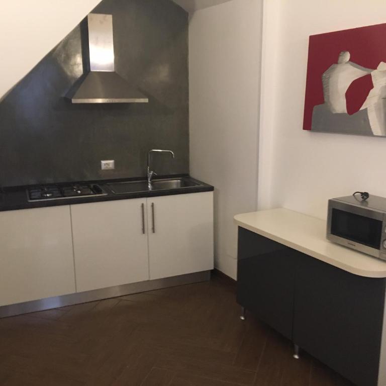 Palazzo della Poesia Casa Vacanze - Appartamento Deluxe - 3