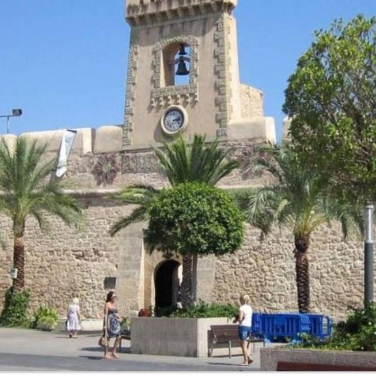 Modern huge appartement, just 100 m from the beach - Apartamento - 48