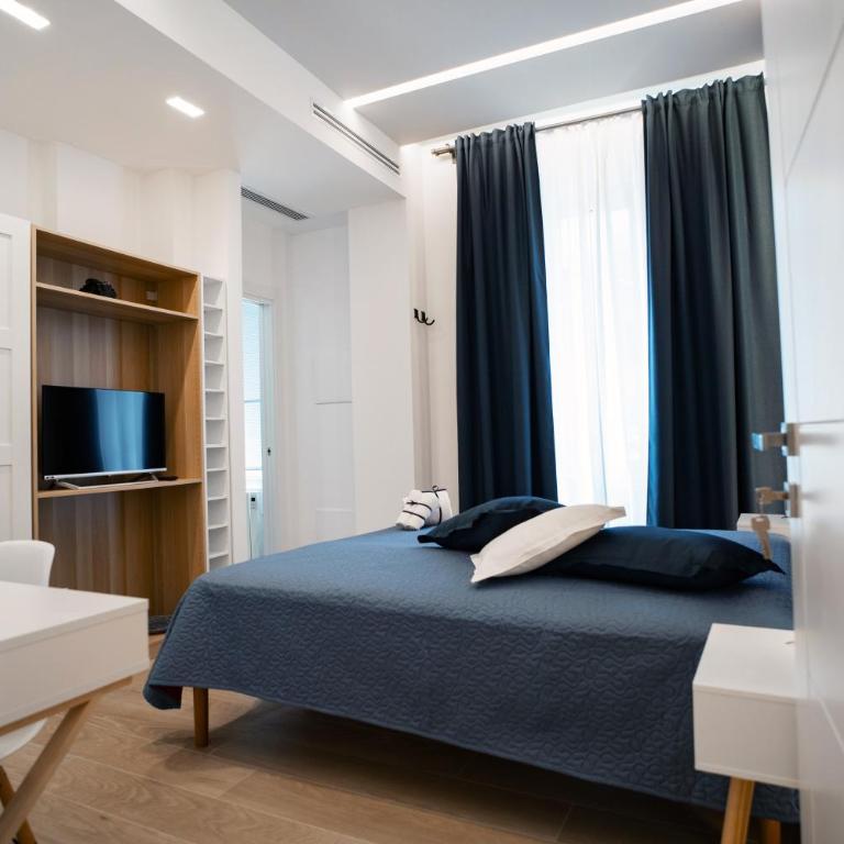 L' Angolo dei poeti - Bed and Breakfast - Camera Matrimoniale/Doppia con Letti Singoli con Bagno Privato - 8