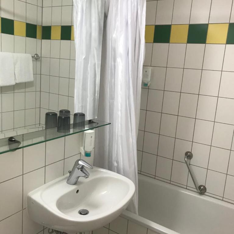 Hotel Ambiente Garni - Zweibettzimmer - 3