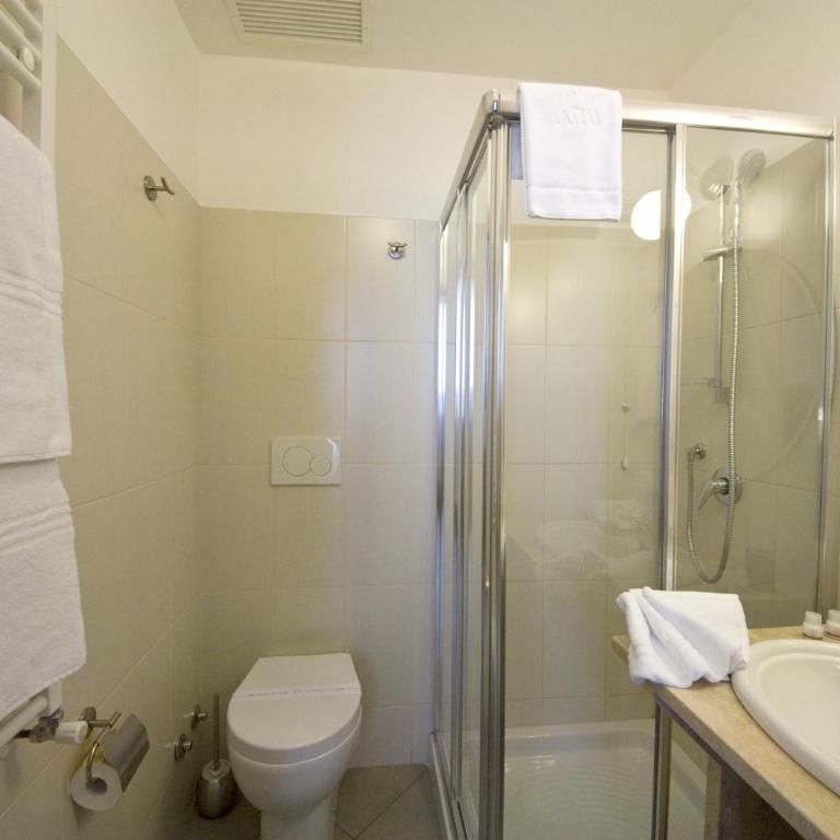 Ara Pacis Inn - Camera Quadrupla Comfort - 8
