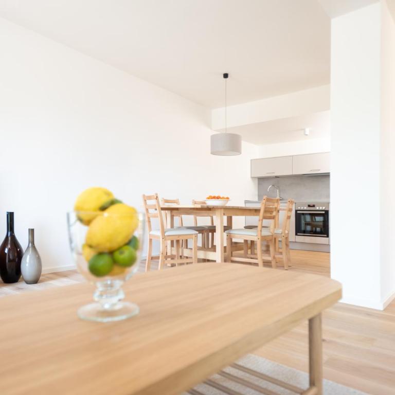 Huberhof Meran - Appartamento con 2 Camere da Letto e Balcone - 4