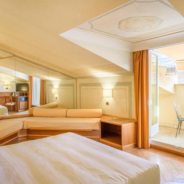 Hotel S. Anna - Quadruple Room - 5