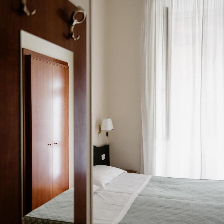 La Girandola Bed & Breakfast - Camera Matrimoniale/Doppia con Letti Singoli - 11