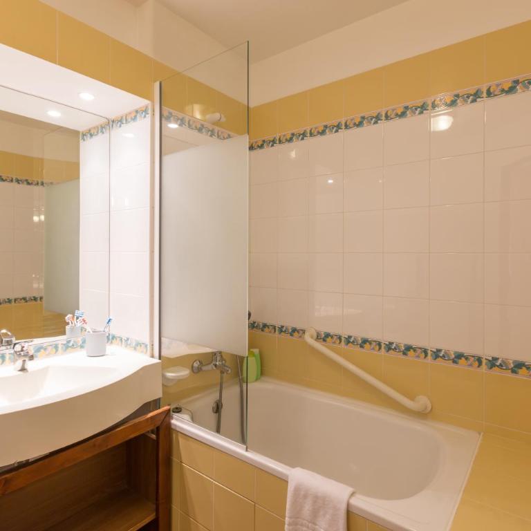 Résidence Pierre & Vacances Le Mont Soleil - Studio with Sleeping Alcove - Mountain View (4 People) - 3