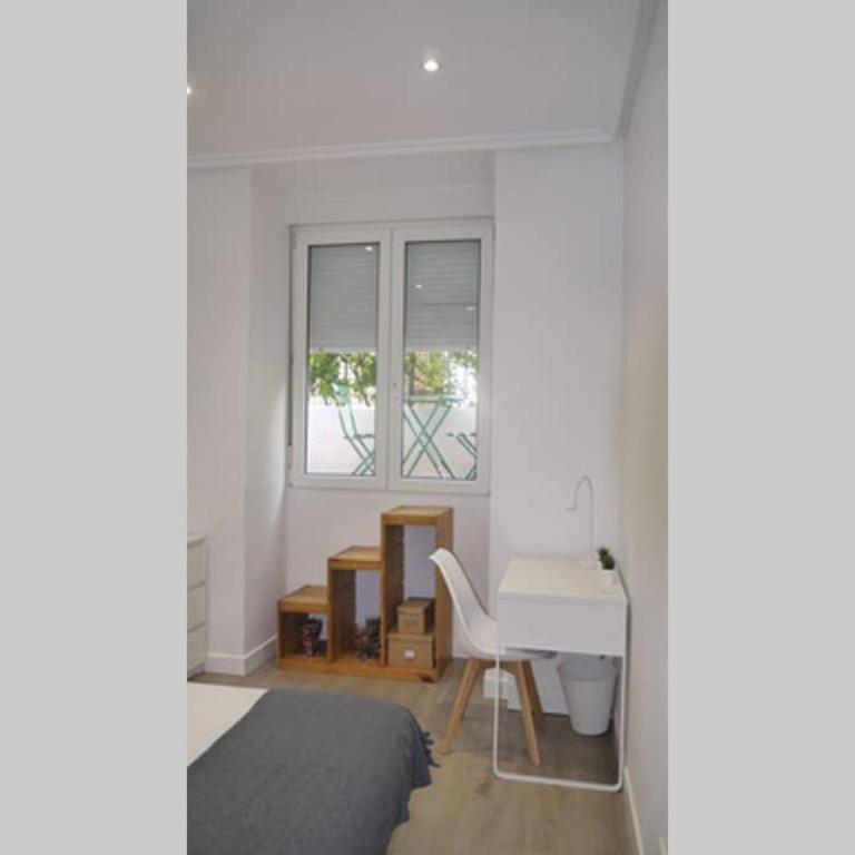Donostia, a pocos pasos de la playa de la Concha. - Apartamento de 1 dormitorio - 11