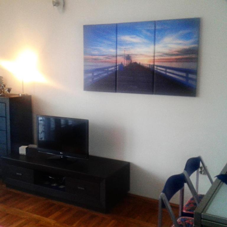 Belvedere Apartments - Two-Bedroom Apartment with Balcony and Sea View - 21