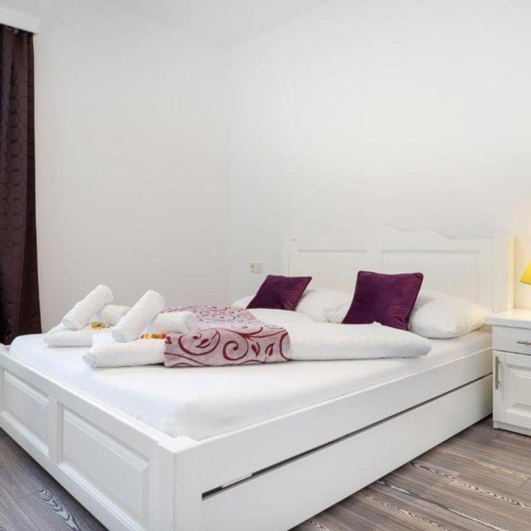 Lungau Living Appartements - Penthouse - Camera Matrimoniale con Bagno Privato - 5