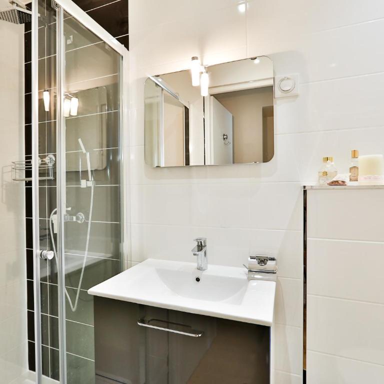 Blue Nights Apartement 110 - Appartement 1 Chambre Deluxe - Vue sur Ville - 8