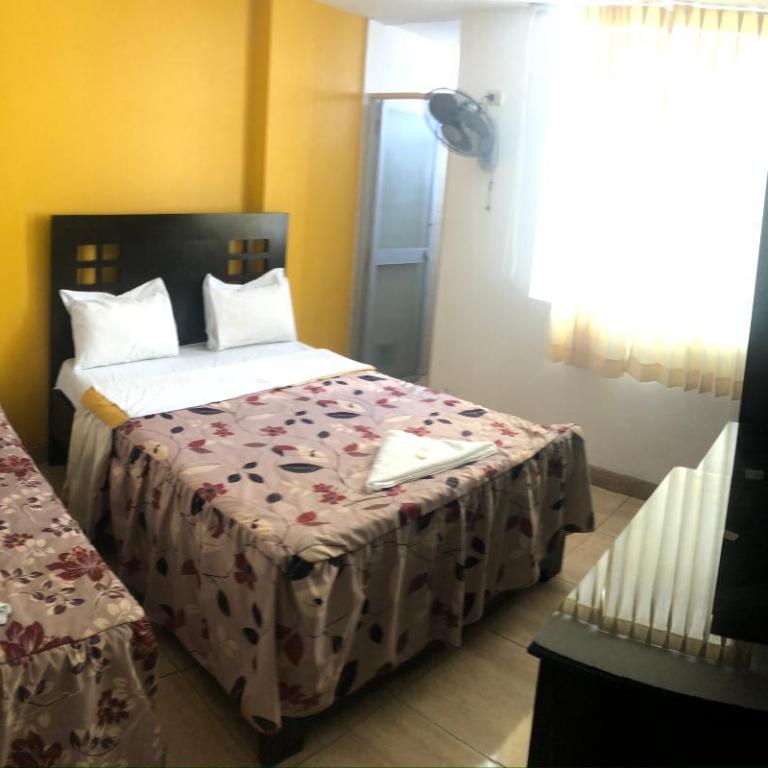 Hotel Casa de Turistas - Twin Room - 8