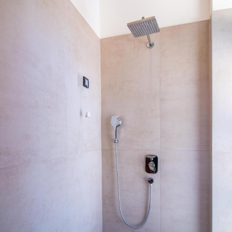 Vila Emilia - Komfor Trokrevetna Soba - 3