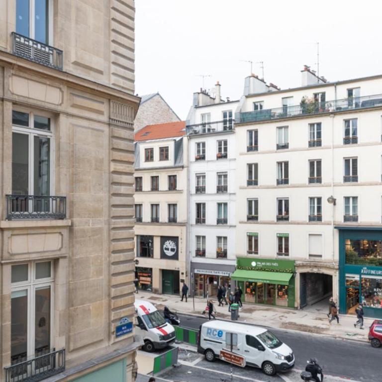 Apartment Well Located Bright And Quiet - Appartement - 16
