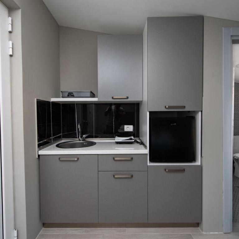 Studio Apartments Bulevar - One-Bedroom Apartment - 2