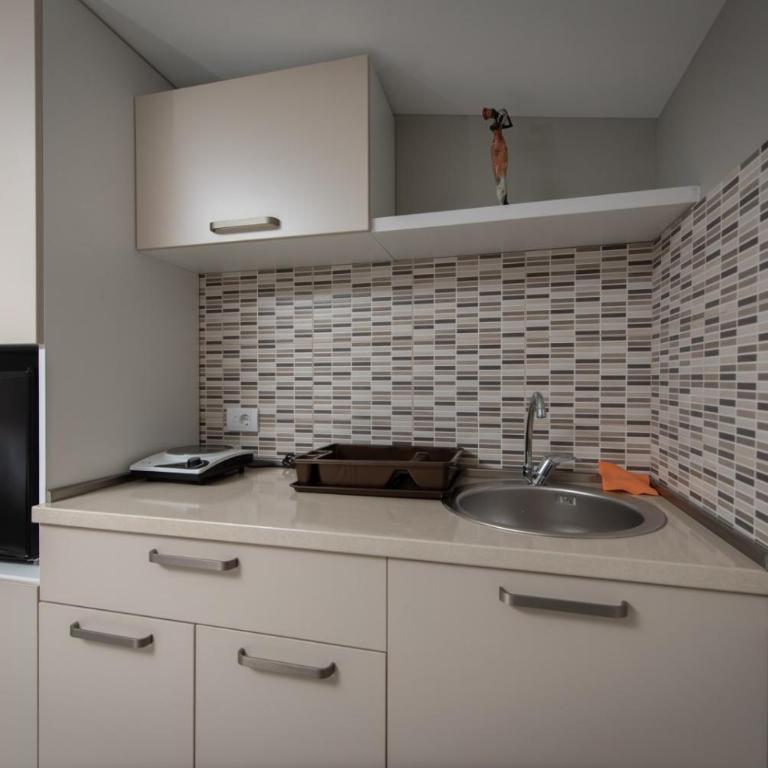 Studio Apartments Bulevar - One-Bedroom Apartment - 2