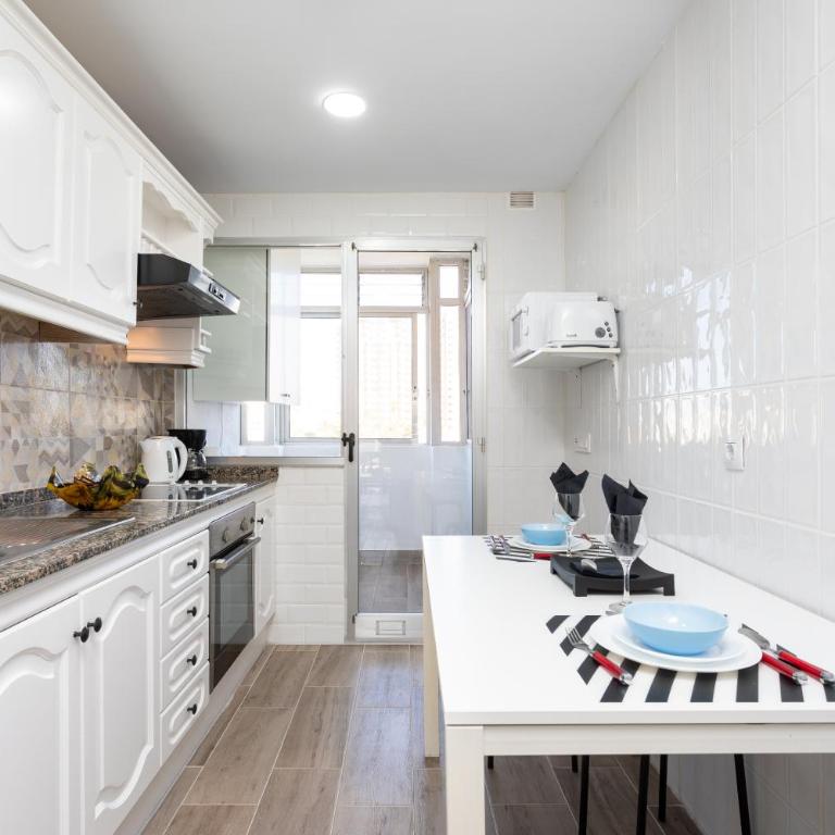 Home2Book Beautiful Apart Los Cristianos Pool Wifi - Apartamento de 3 dormitorios - 10