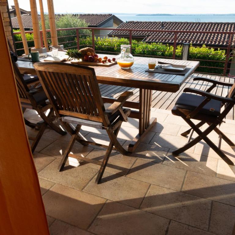 Relax al Porto - 180 degrees of exciting Garda lake views - Villa con 2 Camere da Letto - 5