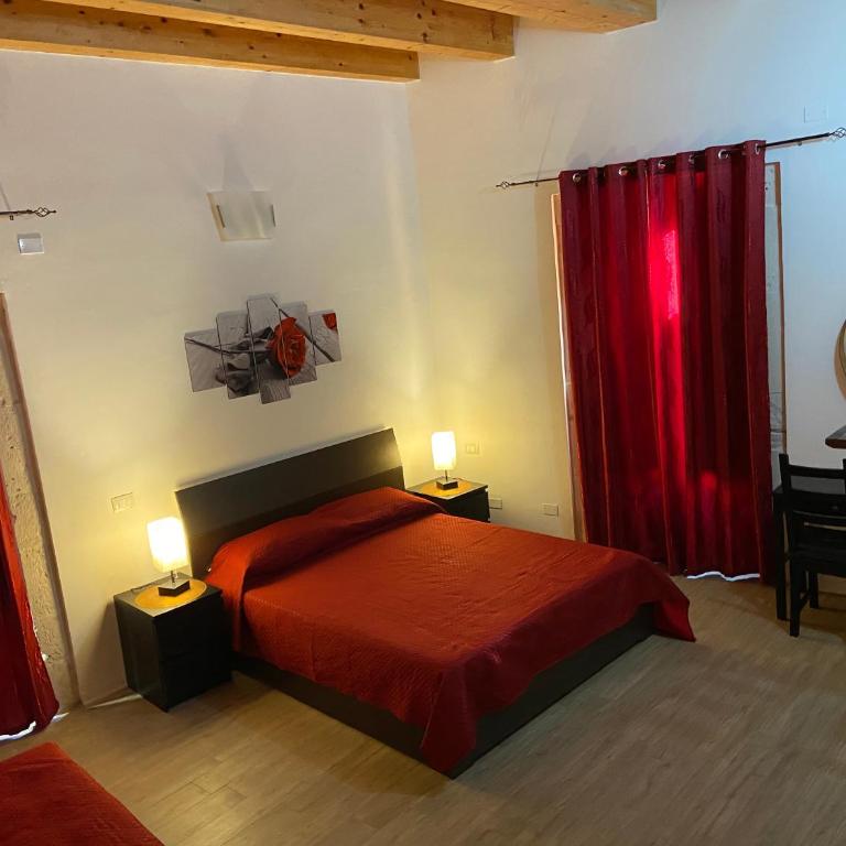Decadracma rooms - Ampia Camera Matrimoniale - 7
