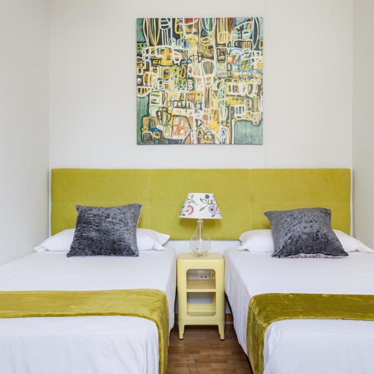 Art House Station Rocafort ´Sant Antoni´ - Three-Bedroom Apartment - 10