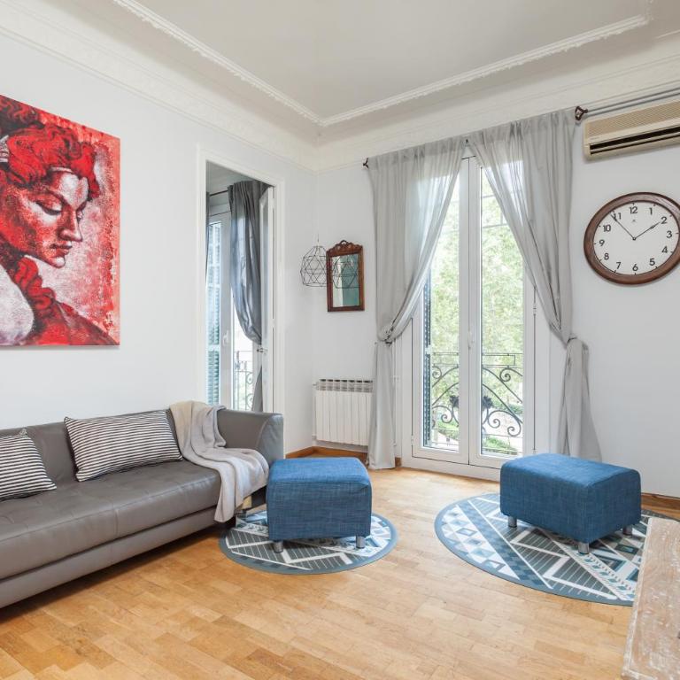 Art House Station Rocafort ´Sant Antoni´ - Three-Bedroom Apartment - 15