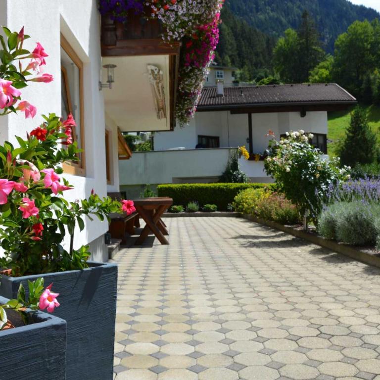 Ferienwohnung Plattner inklusive Sommercard - Apartment mit 2 Schlafzimmern und Terrasse - 9