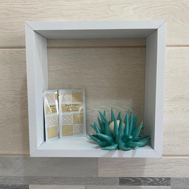 B&B Enjoy Happyness - Camera Matrimoniale con Bagno Privato - 23