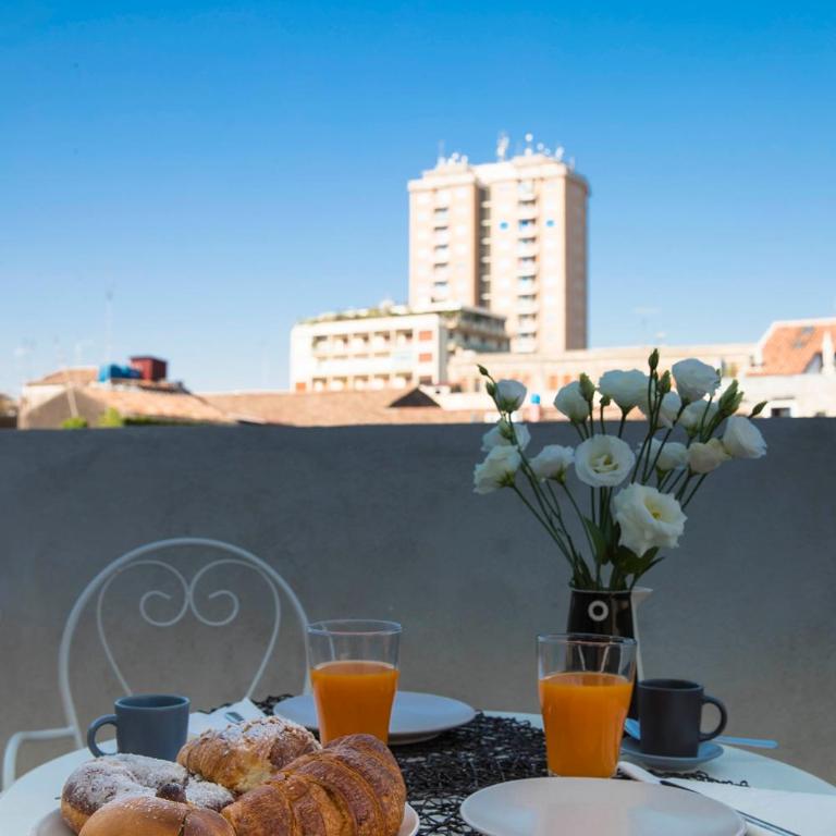 Hygge House Catania - Three-Bedroom Apartment - 73
