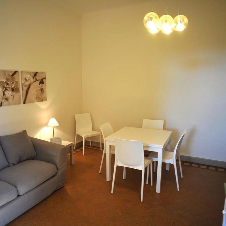 Appartement au Château Maravenne - Maison de Vacances - 2